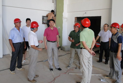 http://www.jju.edu.cn/_mediafile/jjxueyuan/2016/08/11/1wbrofgh63.jpg