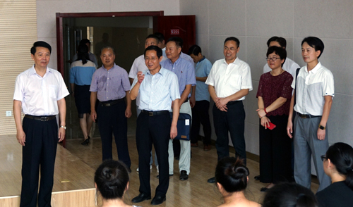 http://www.jju.edu.cn/_mediafile/jjxueyuan/2016/09/09/3m3nti87fc.jpg