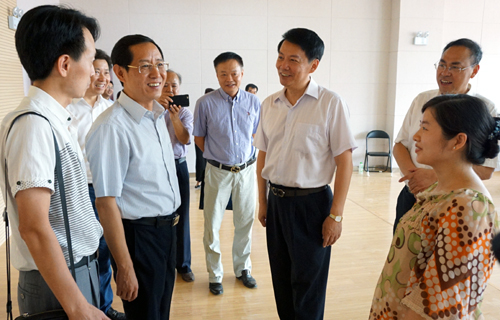 http://www.jju.edu.cn/_mediafile/jjxueyuan/2016/09/09/2d6q6sc7fk.jpg